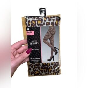 LEOPARD TIGHTS NIB WOMENS ONE SIZE FITS MOST UP TO 160LBS